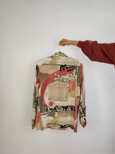 Load image into Gallery viewer, The Peach Cream Pattern Blouse | Vintage viscose pink white print shirt women M

