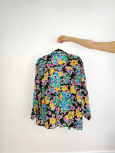 Load image into Gallery viewer, The Silk Black Floral Light Blazer Jacket | Vintage blouse flower print pattern cardigan M
