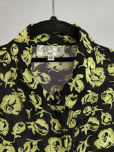 Load image into Gallery viewer, The Black Green Sheer Floral Blouse | Vintage see-through transparent flower print pattern long shirt M-L
