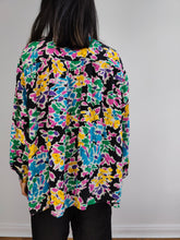 Load image into Gallery viewer, The Silk Black Floral Light Blazer Jacket | Vintage blouse flower print pattern cardigan M
