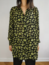 Load image into Gallery viewer, The Black Green Sheer Floral Blouse | Vintage see-through transparent flower print pattern long shirt M-L
