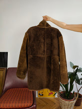 Load image into Gallery viewer, Vintage genuine shearling leather coat brown sheepskin lambskin sherpa winter heavy Breco&#39;s M
