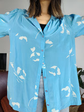 Load image into Gallery viewer, Vintage silk blouse blue sky print pattern shirt Madeleine women M
