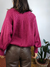 Lade das Bild in den Galerie-Viewer, Vintage Kid Mohair Wollstrickjacke rosa magenta gestrickter Strickpullover Damen M
