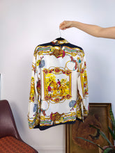 Load image into Gallery viewer, Vintage horse baroque blouse royal white equestrian crazy print pattern shirt Primavera M-L
