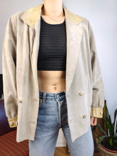Load image into Gallery viewer, Vintage genuine suede leather jacket beige cream grey short women M
