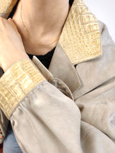Load image into Gallery viewer, Vintage genuine suede leather jacket beige cream grey short women M
