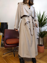 Load image into Gallery viewer, Vintage trench coat beige cream light jacket oversized long maxi Together DE40 M
