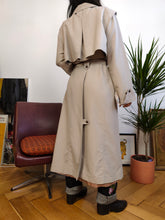 Load image into Gallery viewer, Vintage trench coat beige cream light jacket oversized long maxi Together DE40 M
