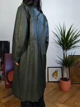 Load image into Gallery viewer, Vintage genuine leather coat khaki green long maxi trench jacket club matrix women S
