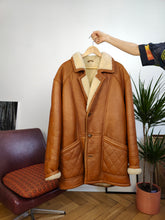 Load image into Gallery viewer, Vintage genuine shearling leather coat tan brown sheepskin lambskin sherpa winter heavy midi jacket L-XL
