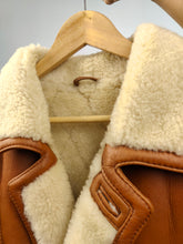 Load image into Gallery viewer, Vintage genuine shearling leather coat tan brown sheepskin lambskin sherpa winter heavy midi jacket L-XL
