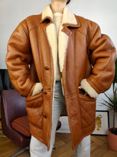 Load image into Gallery viewer, Vintage genuine shearling leather coat tan brown sheepskin lambskin sherpa winter heavy midi jacket L-XL
