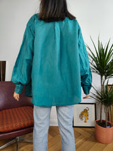 Load image into Gallery viewer, Vintage 100% silk shirt blouse teal blue green long sleeve button up plain unisex men L
