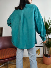 Load image into Gallery viewer, Vintage 100% silk shirt blouse teal blue green long sleeve button up plain unisex men L
