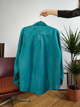 Load image into Gallery viewer, Vintage 100% silk shirt blouse teal blue green long sleeve button up plain unisex men L
