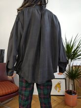 Load image into Gallery viewer, Vintage 100% silk shirt blouse black long sleeve button up plain L
