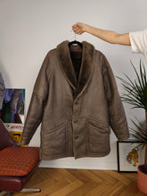 Load image into Gallery viewer, Vintage genuine shearling leather coat grey brown sheepskin lambskin sherpa Vazzoler IT50 L
