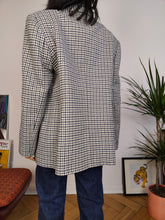 Load image into Gallery viewer, Vintage wool blend blazer blue white checker check tartan pied de poule houndstooth jacket women IT46 EU M
