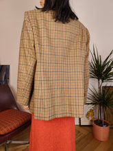 Load image into Gallery viewer, Vintage cashmere wool blend blazer brown beige checker check tartan pattern jacket women IT50 M-L
