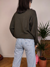 Load image into Gallery viewer, Vintage argyle merino wool polo collar sweater knit pullover jumper khaki green brown yellow diamonds M
