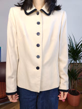 Lade das Bild in den Galerie-Viewer, Vintage 90er Jahre Escada reine Schurwolle Blazer Blouson Bluse cremebeige schlichte Jacke Premium Designer Damen 38 S
