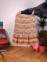 Load image into Gallery viewer, Vintage Weekend Max Mara wool skirt designer stripe pattern yellow orange DE 34 XS
