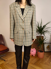 Load image into Gallery viewer, Vintage 100% wool blazer sage green beige check checker pattern pattern jacket women L
