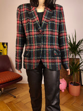 Lade das Bild in den Galerie-Viewer, Vintage wool blend black blazer red check checker pattern pattern jacket women M
