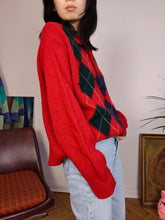 Lade das Bild in den Galerie-Viewer, Vintage 100% wool red polo collar sweater knit pullover jumper argyle diamonds pattern Scottland L
