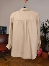 Load image into Gallery viewer, Vintage 100% silk shirt blouse beige cream off white long sleeve button up plain women S
