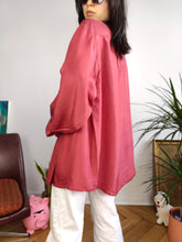 Lade das Bild in den Galerie-Viewer, Vintage 100% silk shirt blouse red long sleeve button up plain women unisex men XL
