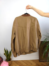 Load image into Gallery viewer, Vintage 90s bomber jacket blouson grandpa brown tan light spring summer women unisex men 48 L-XL
