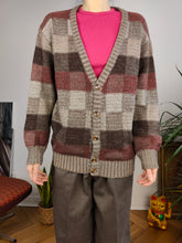 Load image into Gallery viewer, Vintage wool mix cardigan check pattern plaid knit knitted jacket brown beige red Italy S-M
