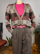 Load image into Gallery viewer, Vintage wool mix cardigan check pattern plaid knit knitted jacket brown beige red Italy S-M
