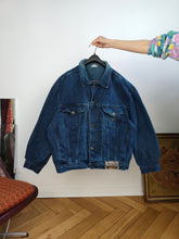 Load image into Gallery viewer, Vintage 90s Wampum denim jacket trucker dark blue jeans women men unisex L-XL
