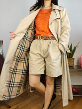 Load image into Gallery viewer, Vintage cotton shorts beige bermuda beige Wallawan 30 S
