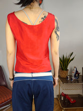 Load image into Gallery viewer, Vintage silk sleeveless tank top blouse vest red women S
