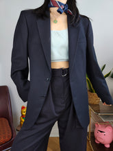 Load image into Gallery viewer, Vintage blazer jacket navy blue women unisex men M
