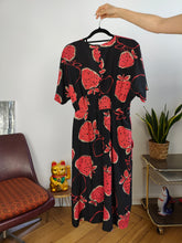 Load image into Gallery viewer, Vintage silk dress strawberry fruit black red print pattern M
