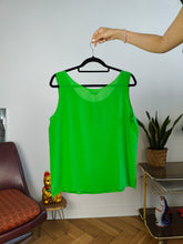 Load image into Gallery viewer, Vintage silk sleeveless tank top blouse vest green Cocoon women M-L
