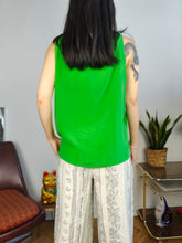 Load image into Gallery viewer, Vintage silk sleeveless tank top blouse vest green Cocoon women M-L

