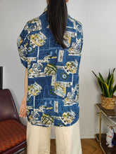 Load image into Gallery viewer, Vintage 100% silk shirt print crazy pattern blue women men unisex M
