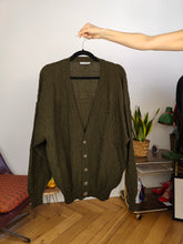 Load image into Gallery viewer, Vintage wool blend cardigan khaki green knit knitted jacket women unisex men L
