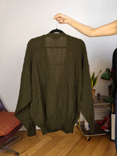 Load image into Gallery viewer, Vintage wool blend cardigan khaki green knit knitted jacket women unisex men L
