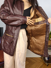 Load image into Gallery viewer, Vintage 100% leather coat jacket brown burgundy red padded women S-M
