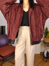 Load image into Gallery viewer, Vintage 100% suede leather bomber jacket burgundy red coat women men L-XL
