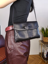 Load image into Gallery viewer, Vintage leather bag black small shoulder cross body
