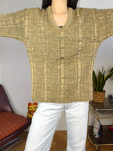 Load image into Gallery viewer, Vintage wool sweater S M | pullover knit knitted jumper V neck beige brown Italy
