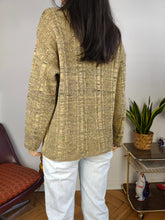 Load image into Gallery viewer, Vintage wool sweater S M | pullover knit knitted jumper V neck beige brown Italy

